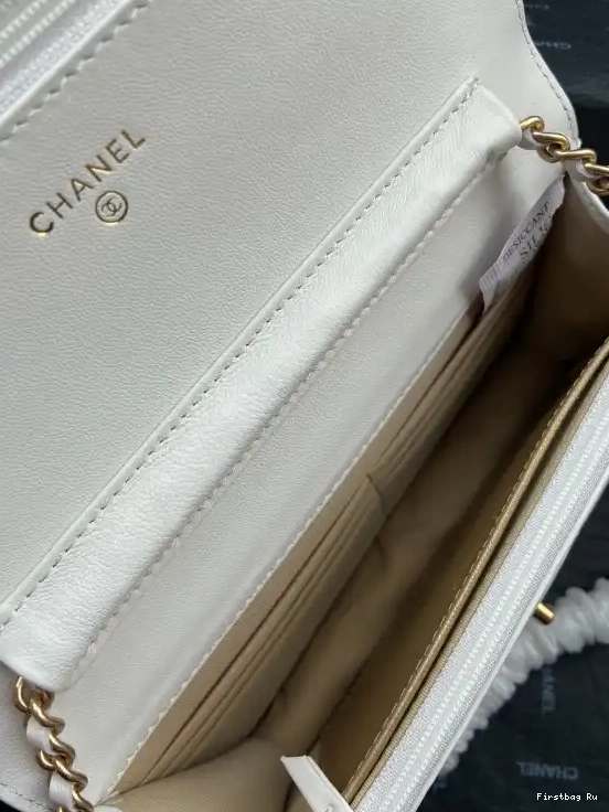 First Bag Ru WALLET CHANEL CHAIN 0623